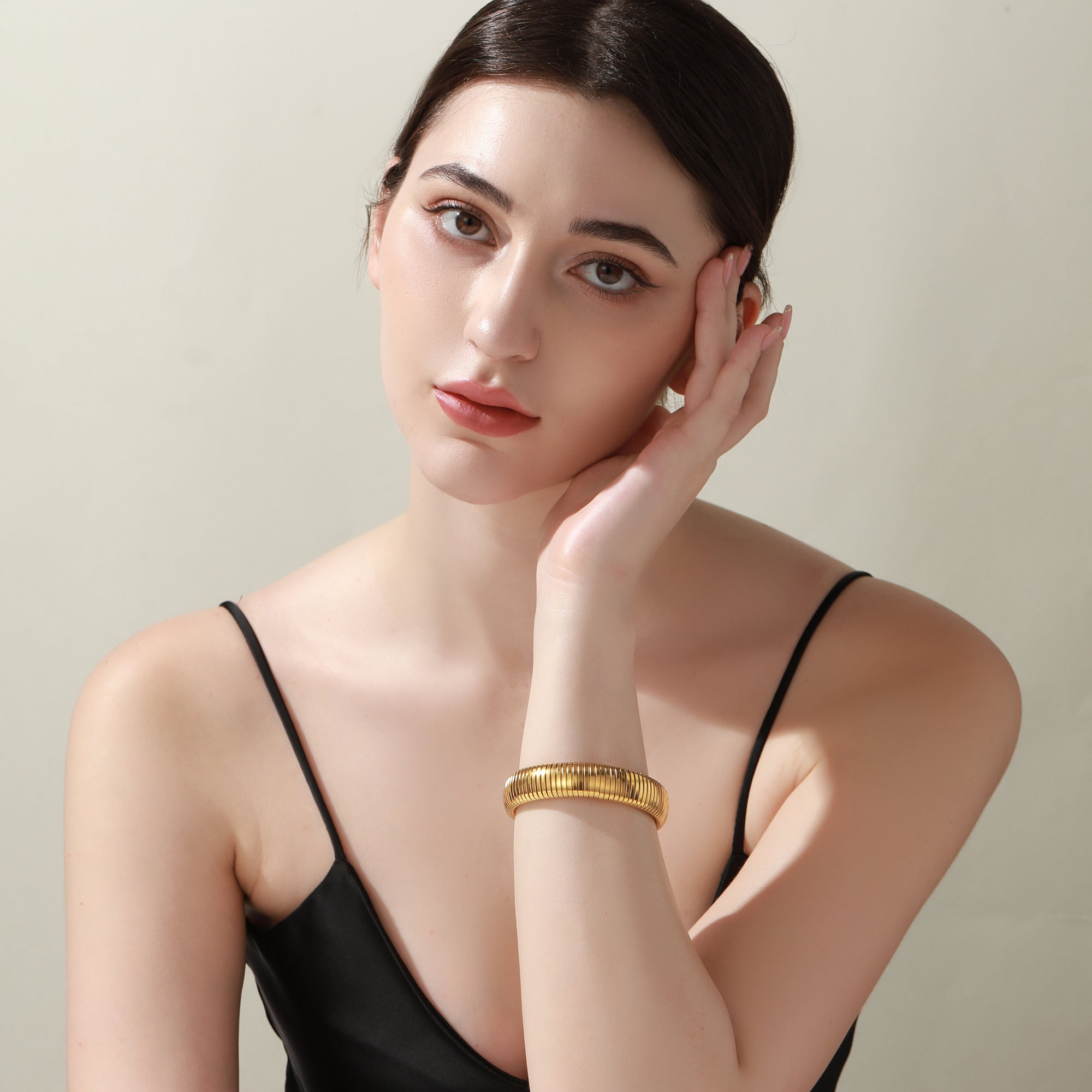 Gold Flexible Omega Chain Bracelet Titanium Steel Minimalist