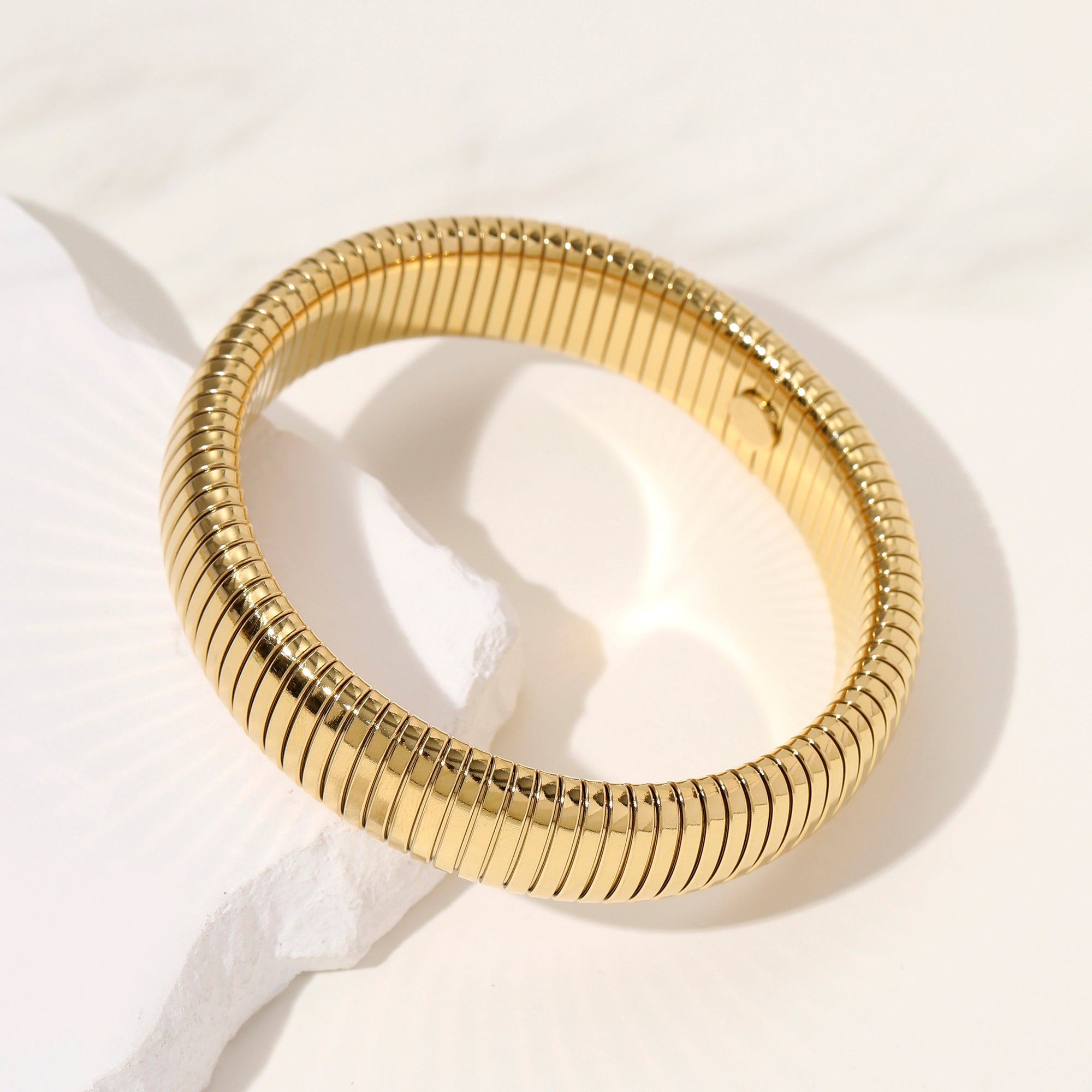 Gold Flexible Omega Chain Bracelet Titanium Steel Minimalist